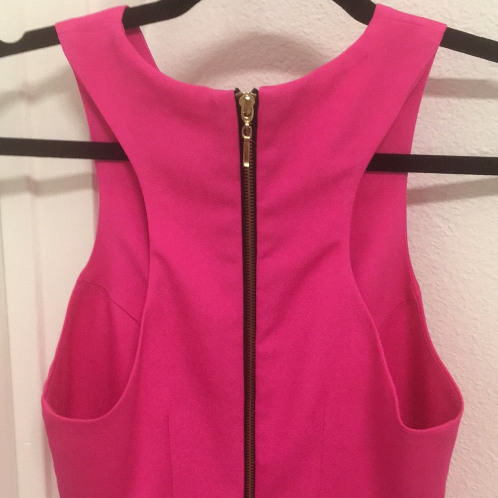 ✨ Moving sale 🚗- Stunning Naven hot pink halter skater dress, Size 2 - Picture 12 of 14